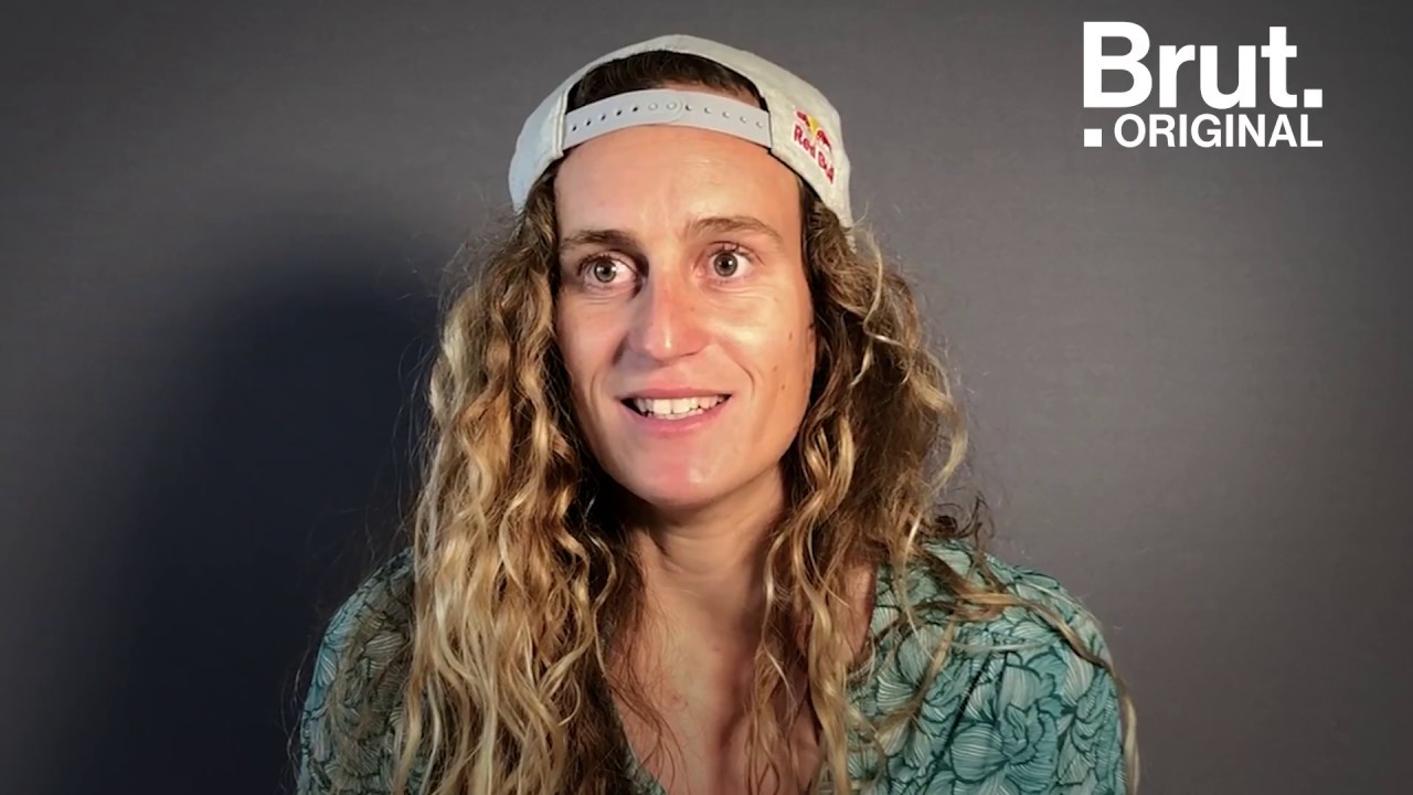 Justine Dupont surfe les plus grosses vagues du monde