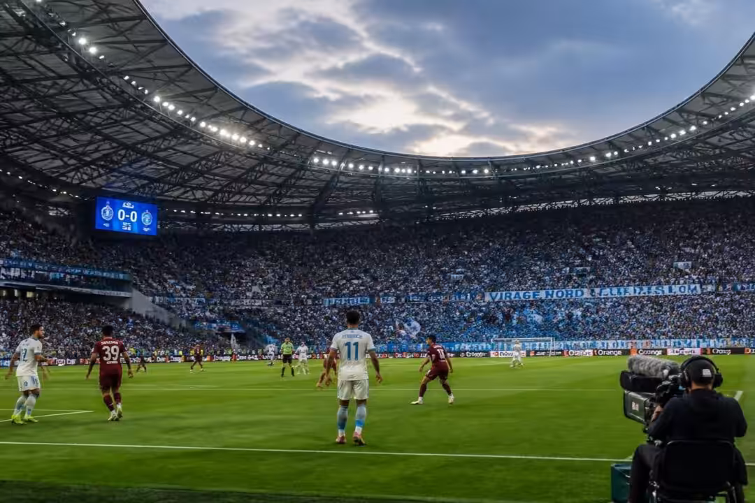 découvrez les résultats du match marseille vs metz et analysez leur impact sur le classement actuel de la ligue 1. suivez les réactions, les moments clés et les enjeux de cette rencontre décisive.