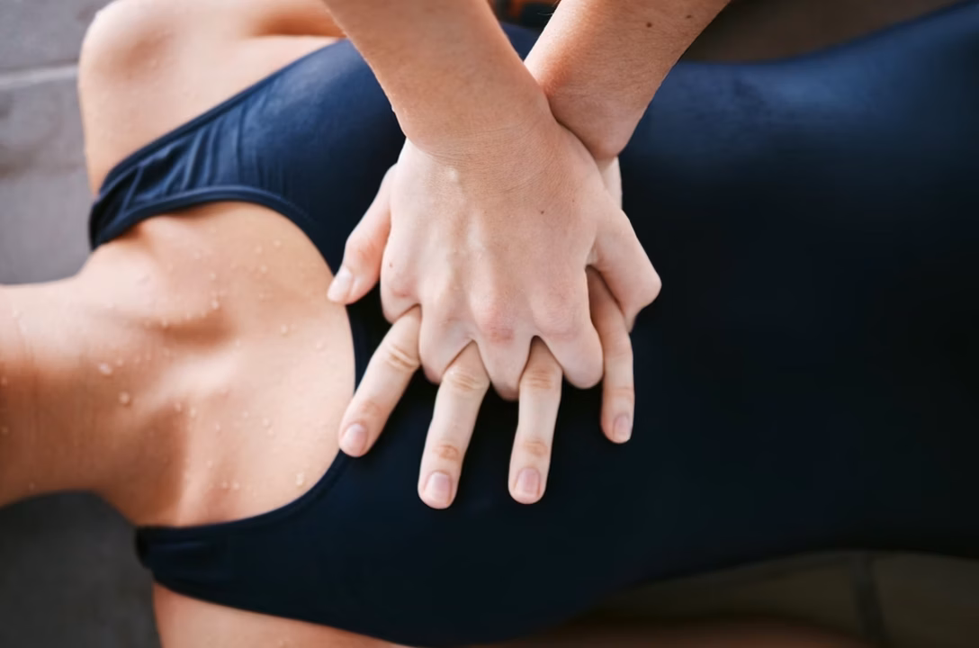 Crampes musculaires : comprendre les causes, méthodes de prévention et options de traitement