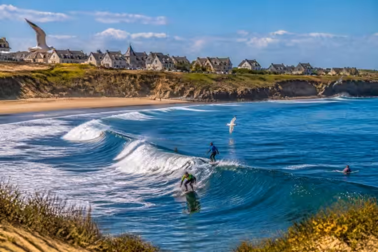 Dans le Pays Bigouden, un paradis du surf où les vagues ne manquent jamais